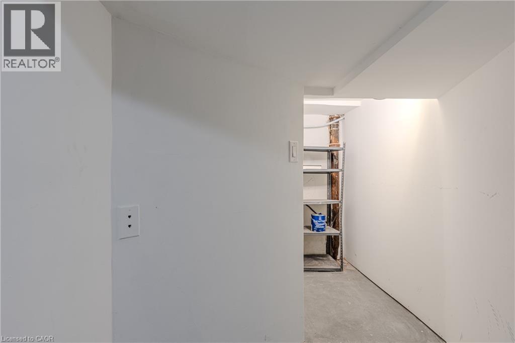 11 Aikman Avenue Unit# B, Hamilton, Ontario  L8M 1P6 - Photo 27 - 40821575