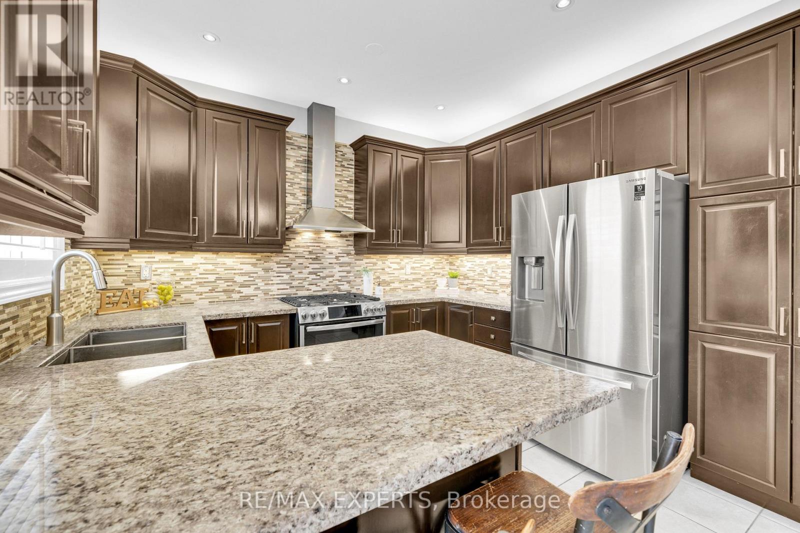 21 Beth Avenue, Richmond Hill, Ontario  L4E 0J8 - Photo 19 - N13023912