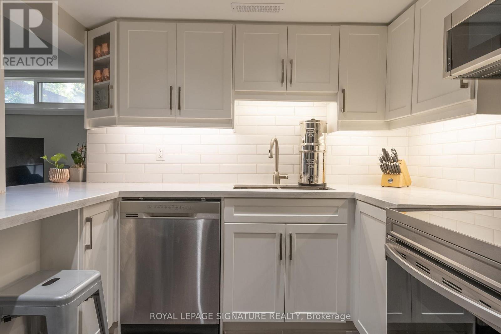 Bsmt - 305 Blue Grass Boulevard, Richmond Hill, Ontario  L4C 3H3 - Photo 8 - N13023990