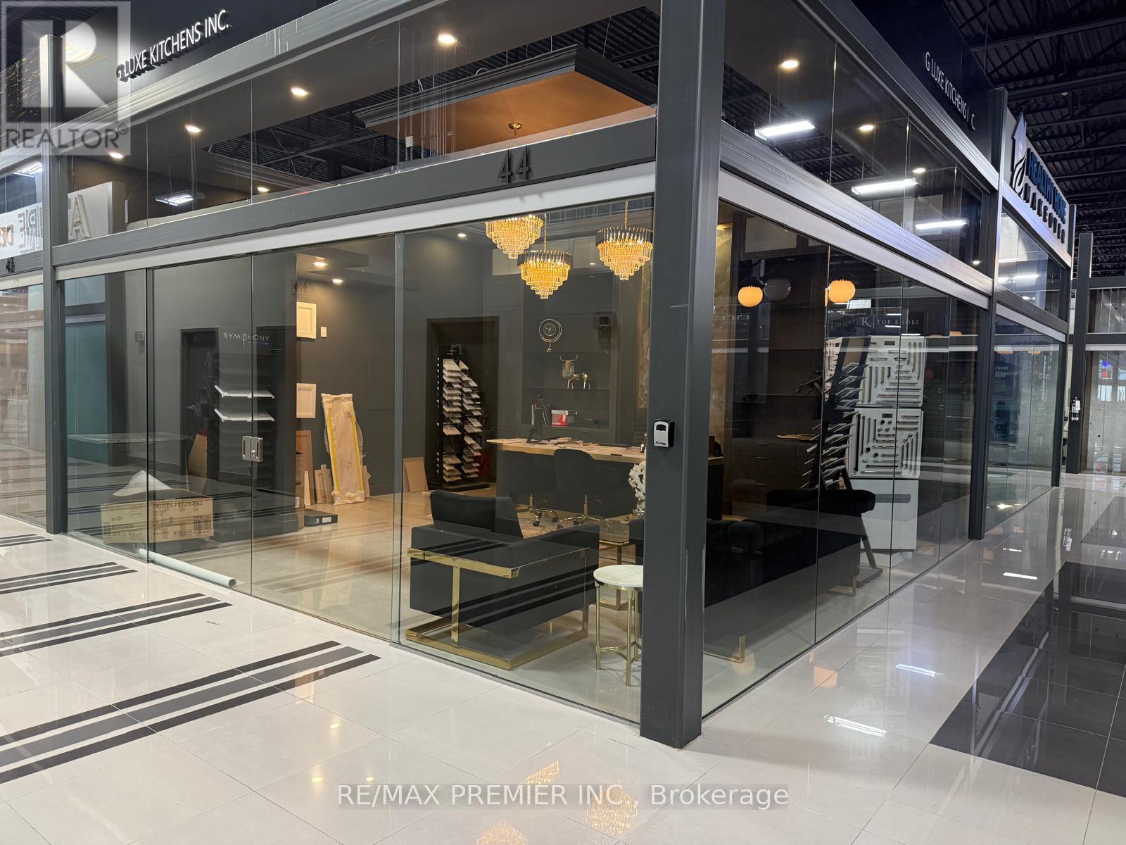 44 - 7250 Keele Street, Vaughan (Concord), Ontario  L4K 1Z8 - Photo 2 - N13024108