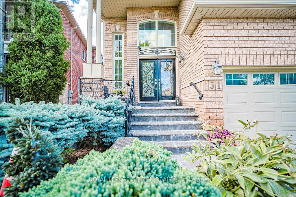 31 Burnhaven Avenue, Vaughan, Ontario  L6A 2P2 - Photo 4 - N13024138
