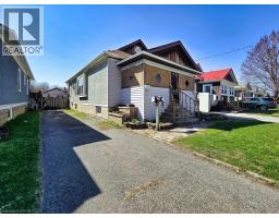 37 KERNAHAN Street, St. Catharines, Ontario