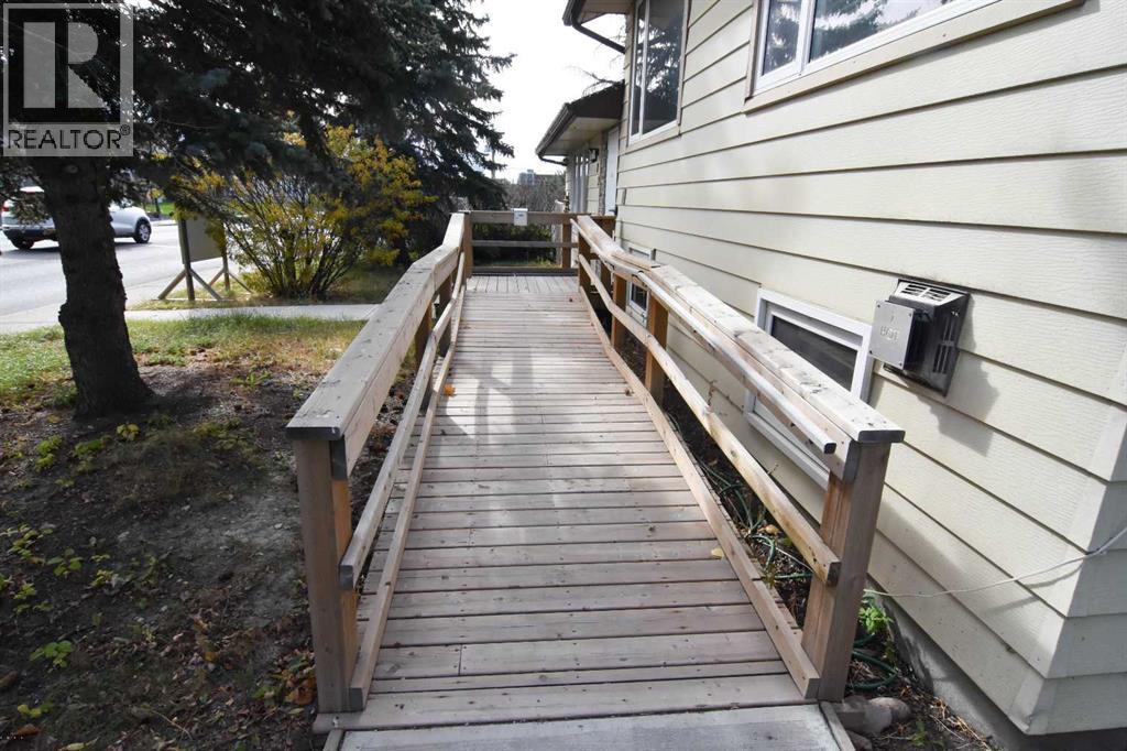 309 Main Street NW, Airdrie, Alberta  T4B 1E2 - Photo 18 - A2285395