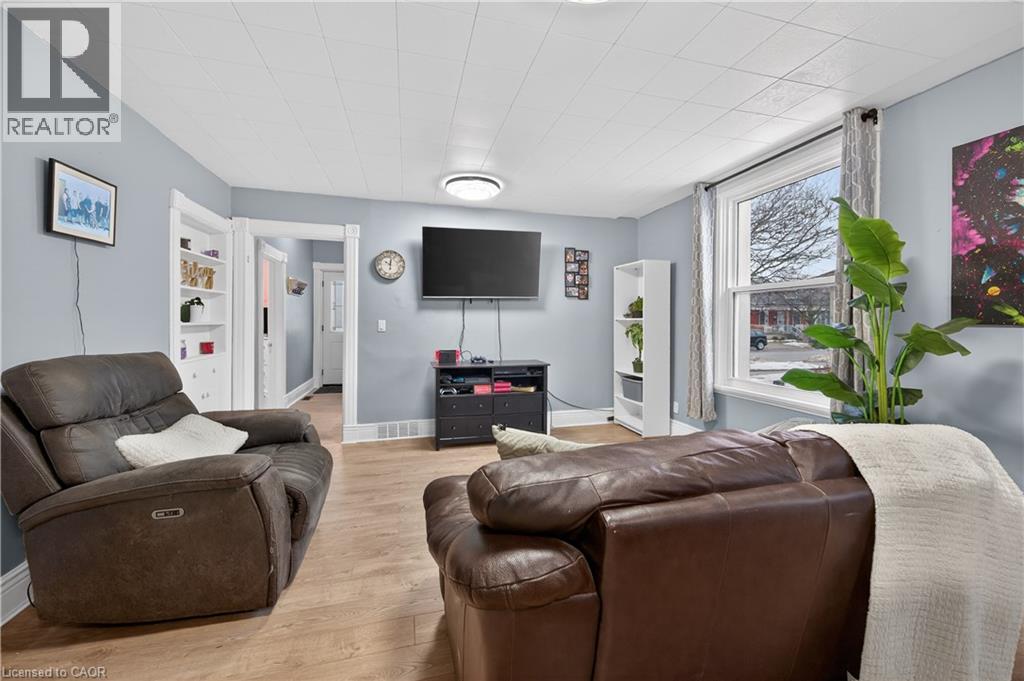 149 Elgin Street, Brantford, Ontario  N3A 5A4 - Photo 13 - 40822732