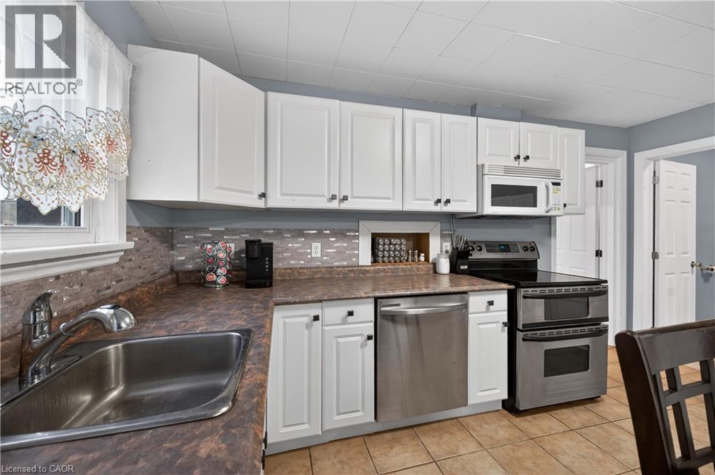 149 Elgin Street, Brantford, Ontario  N3A 5A4 - Photo 16 - 40822732