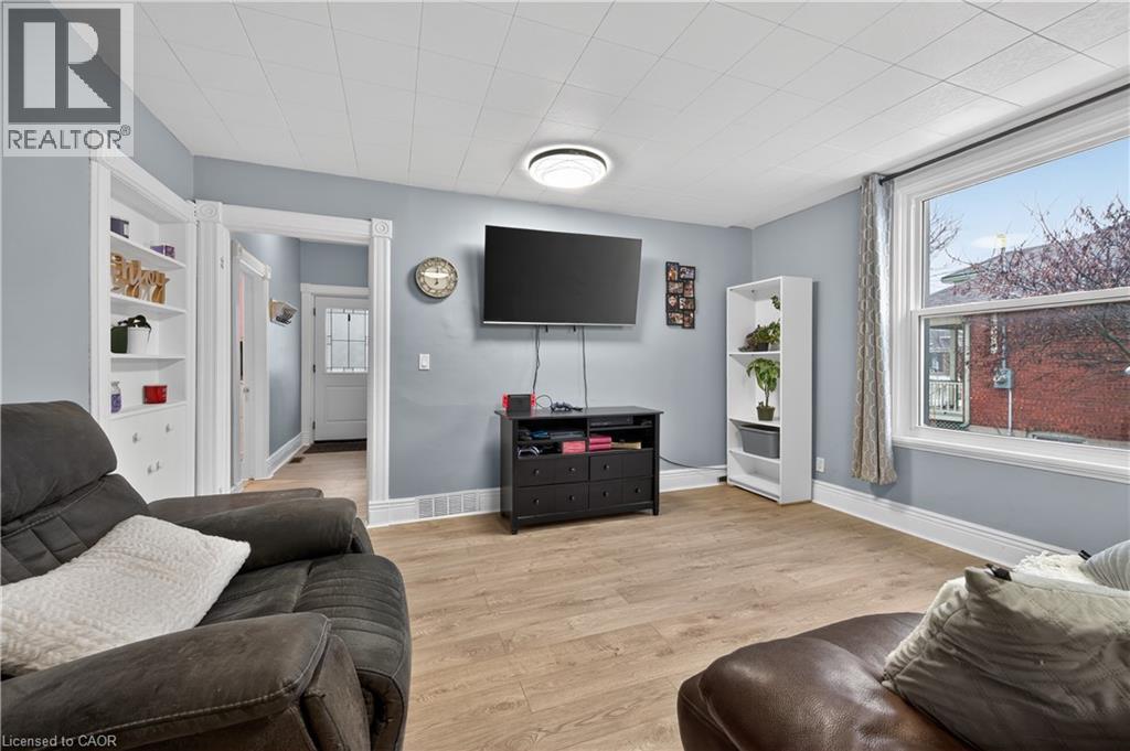 149 Elgin Street, Brantford, Ontario  N3A 5A4 - Photo 12 - 40822732