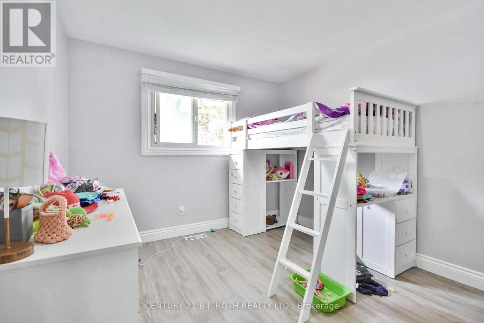 74 Baldwin Lane, Barrie (Allandale), Ontario  L4N 2W3 - Photo 17 - S13024114