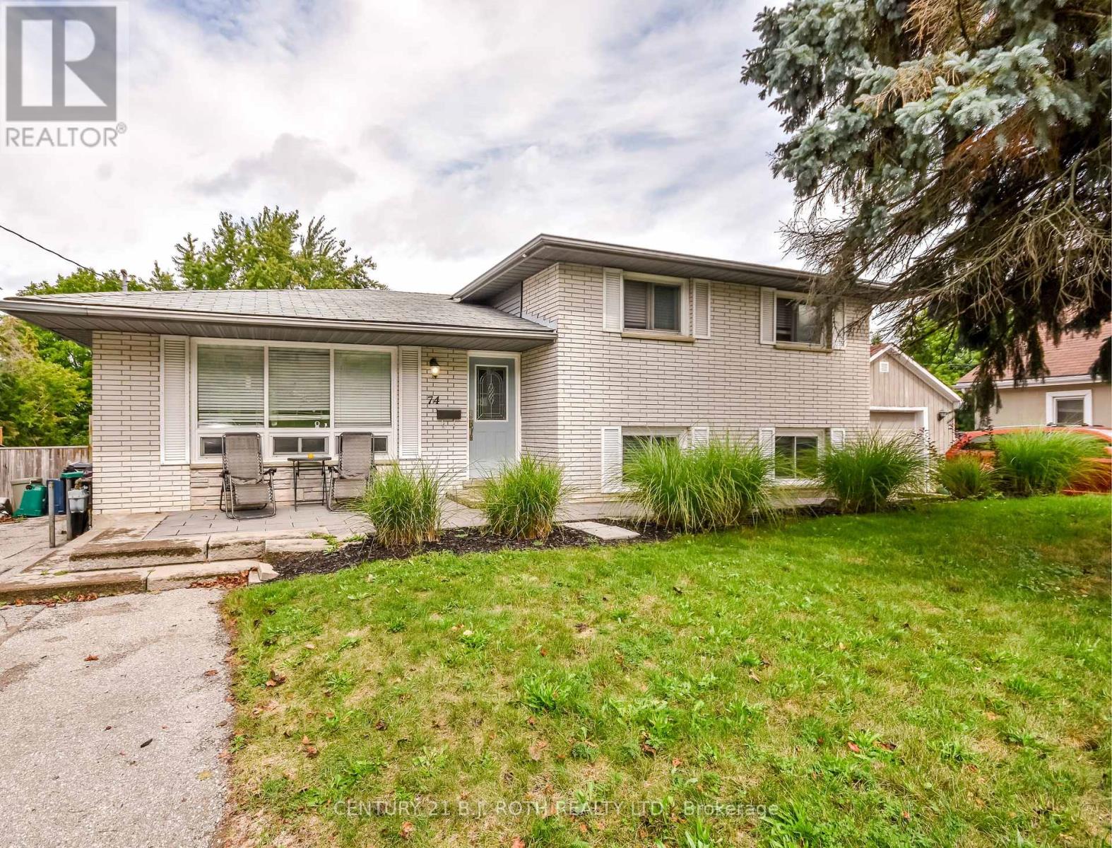 74 Baldwin Lane, Barrie (Allandale), Ontario  L4N 2W3 - Photo 2 - S13024114