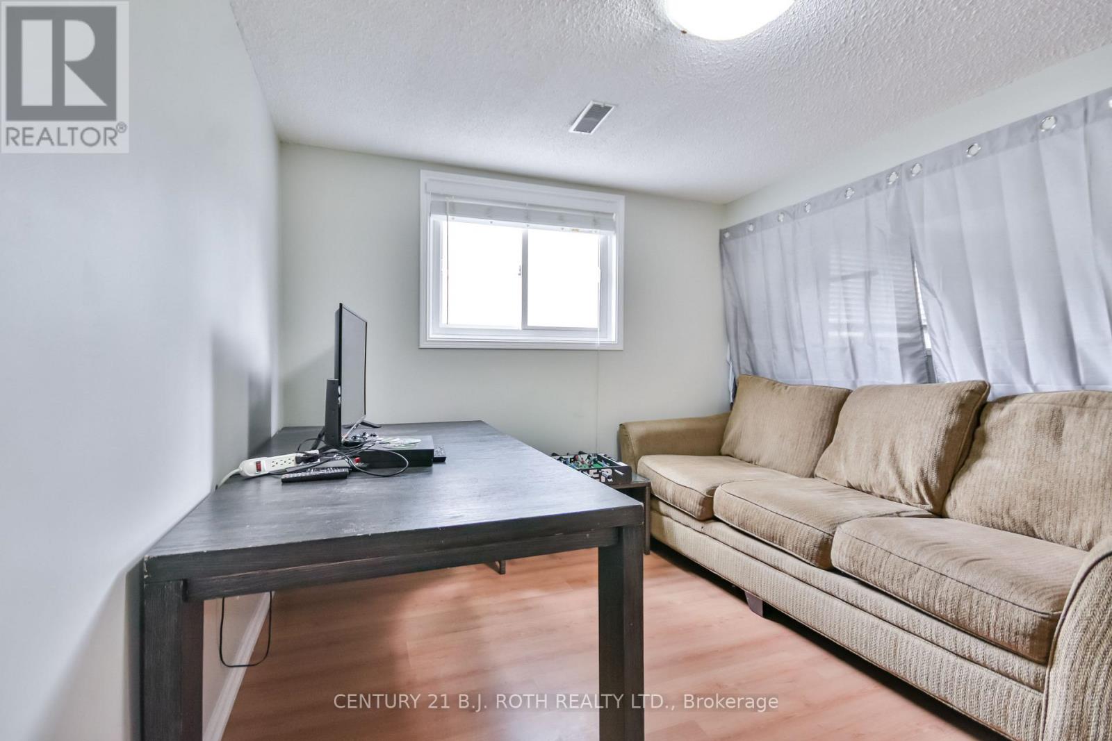 74 Baldwin Lane, Barrie (Allandale), Ontario  L4N 2W3 - Photo 25 - S13024114