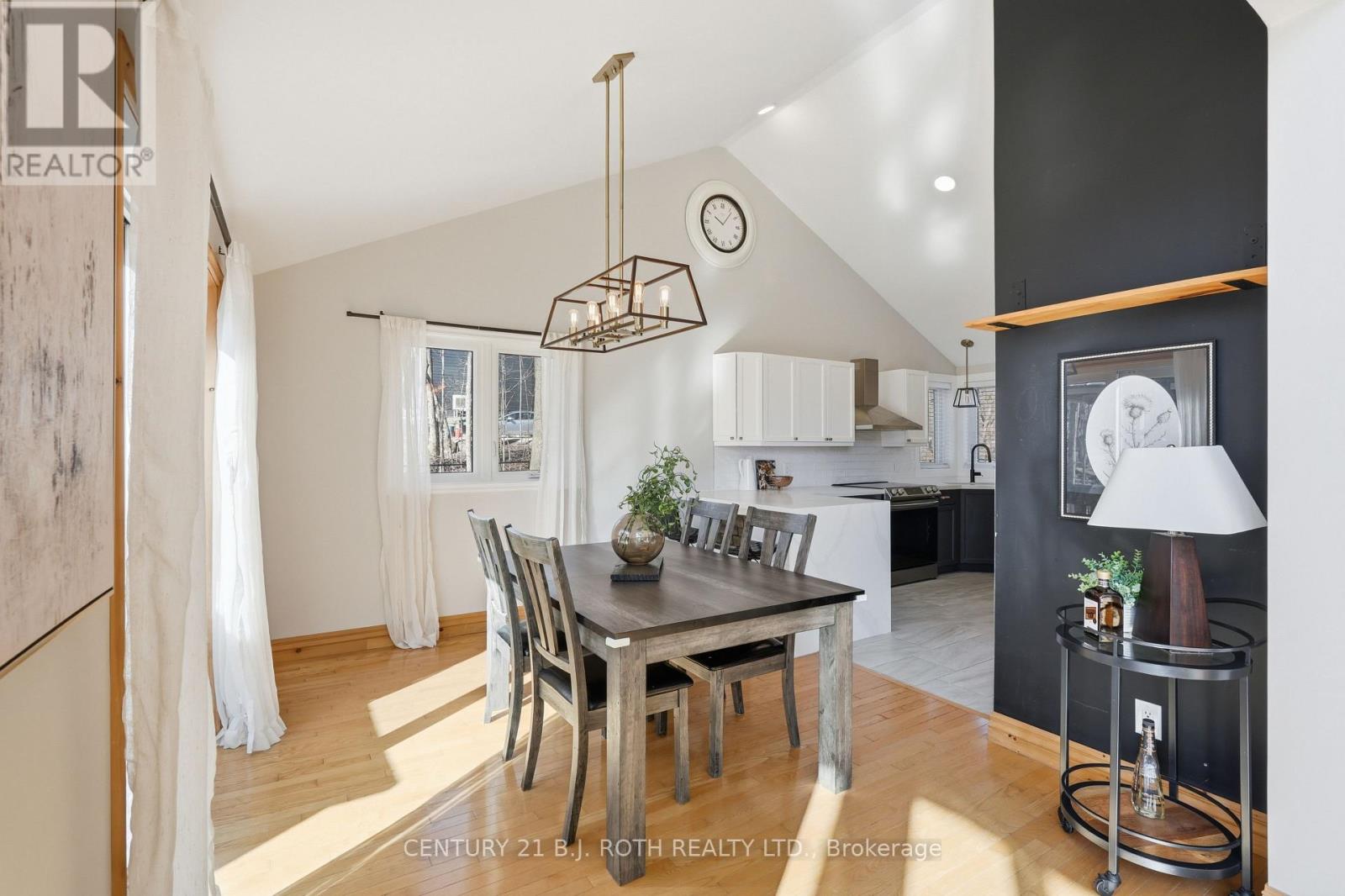 46 Slalom Drive, Oro-Medonte (Moonstone), Ontario  L0K 1N0 - Photo 5 - S13024180