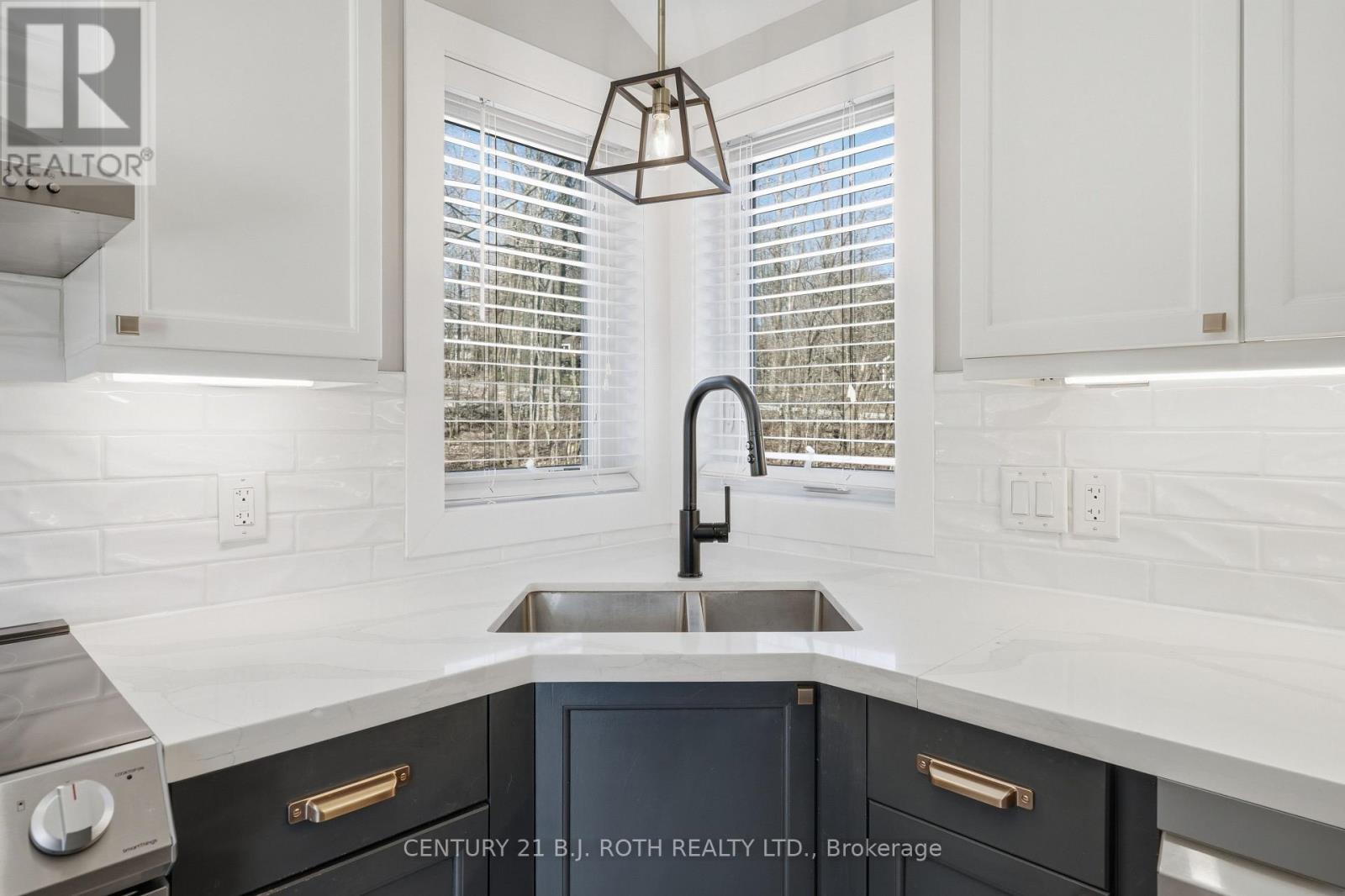 46 Slalom Drive, Oro-Medonte (Moonstone), Ontario  L0K 1N0 - Photo 8 - S13024180