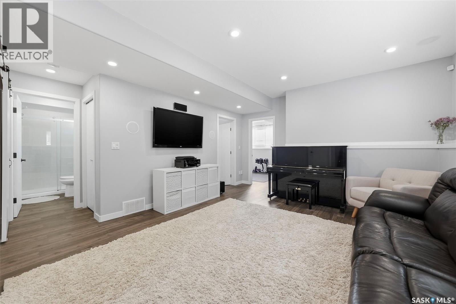 1218 Rempel Crescent, Saskatoon, Saskatchewan  S7T 0M2 - Photo 22 - SK033358