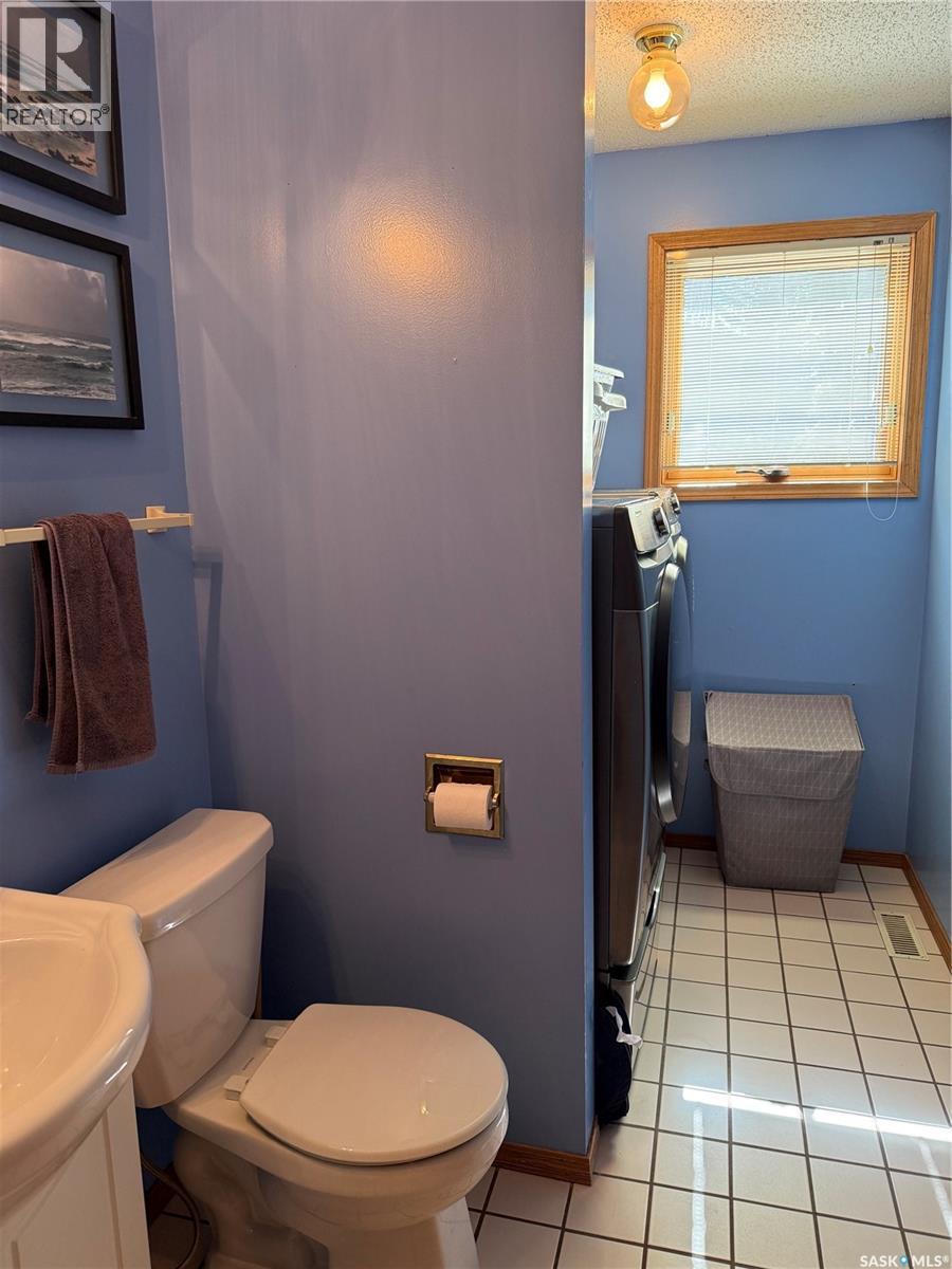 230 Baker Place, Saskatoon, Saskatchewan  S7N 3L1 - Photo 13 - SK033354