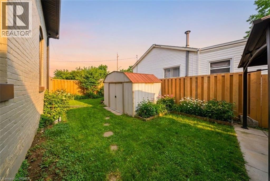 62 Walnut Street, Brantford, Ontario  N3T 1H2 - Photo 19 - 40821936