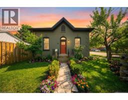 62 WALNUT Street, Brantford, Ontario