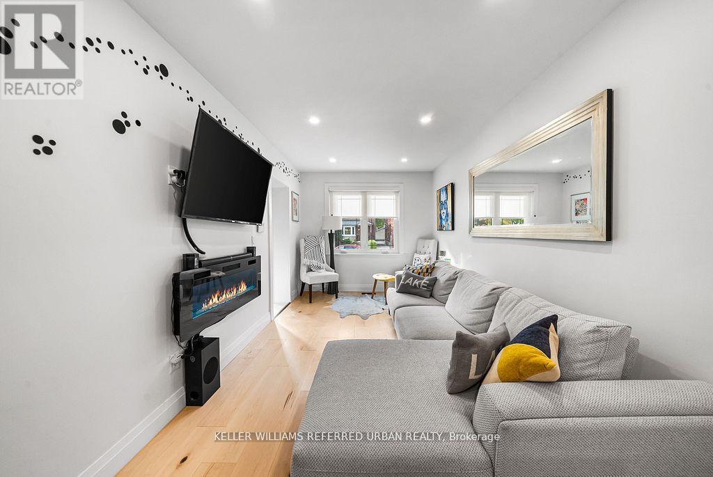 87 Fourth Street, Toronto, Ontario  M8V 2Y4 - Photo 9 - W13023964