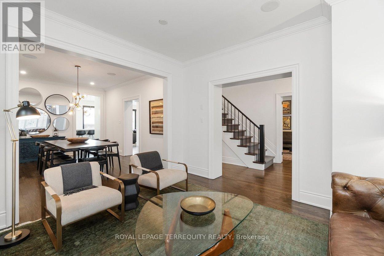 94 Kingsway Crescent, Toronto, Ontario  M8X 2R9 - Photo 12 - W13024008