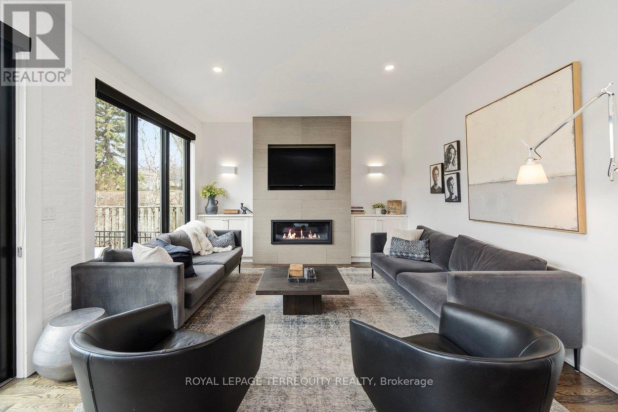 94 Kingsway Crescent, Toronto, Ontario  M8X 2R9 - Photo 22 - W13024008