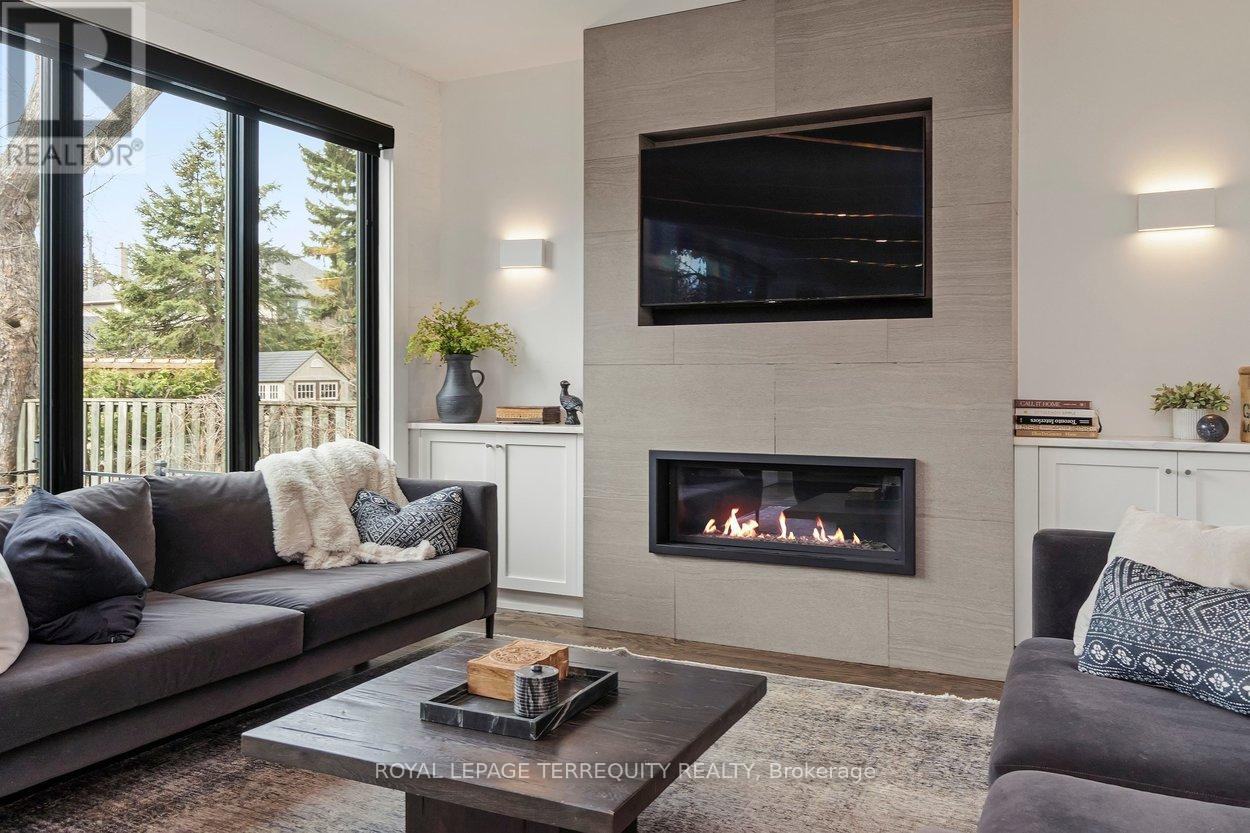 94 Kingsway Crescent, Toronto, Ontario  M8X 2R9 - Photo 23 - W13024008