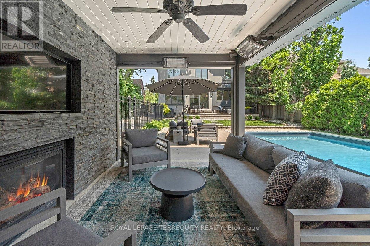 94 Kingsway Crescent, Toronto, Ontario  M8X 2R9 - Photo 39 - W13024008