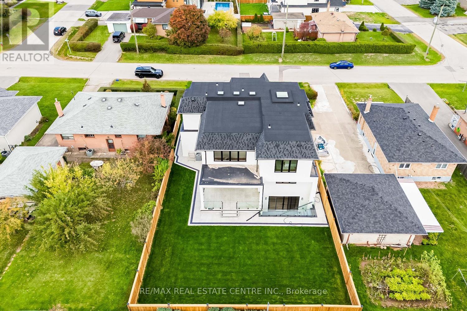 368 Weighton Drive, Oakville, Ontario  L6K 2R4 - Photo 46 - W13024038