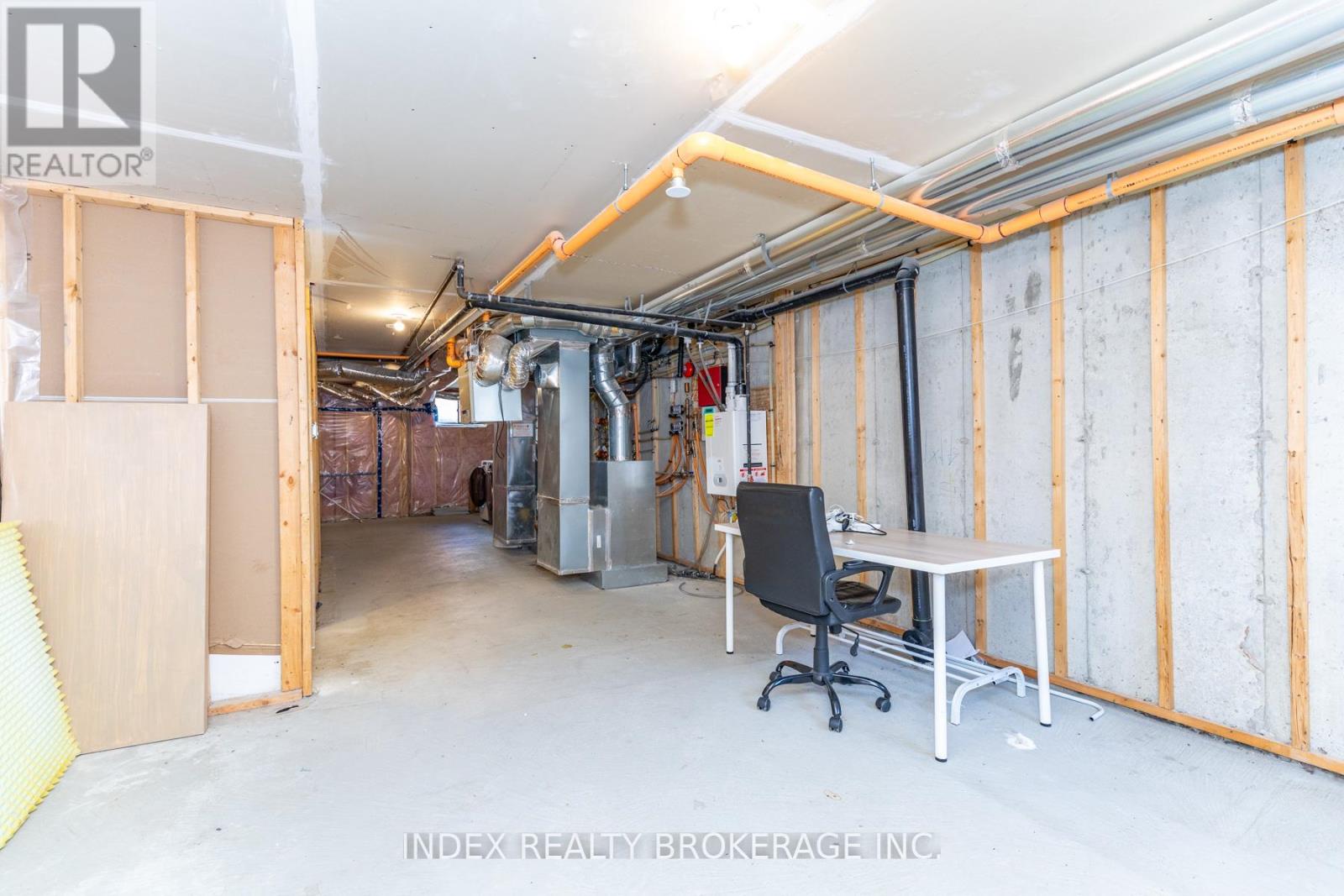 82 William Duncan Road, Toronto, Ontario  M3K 0B7 - Photo 46 - W13024074