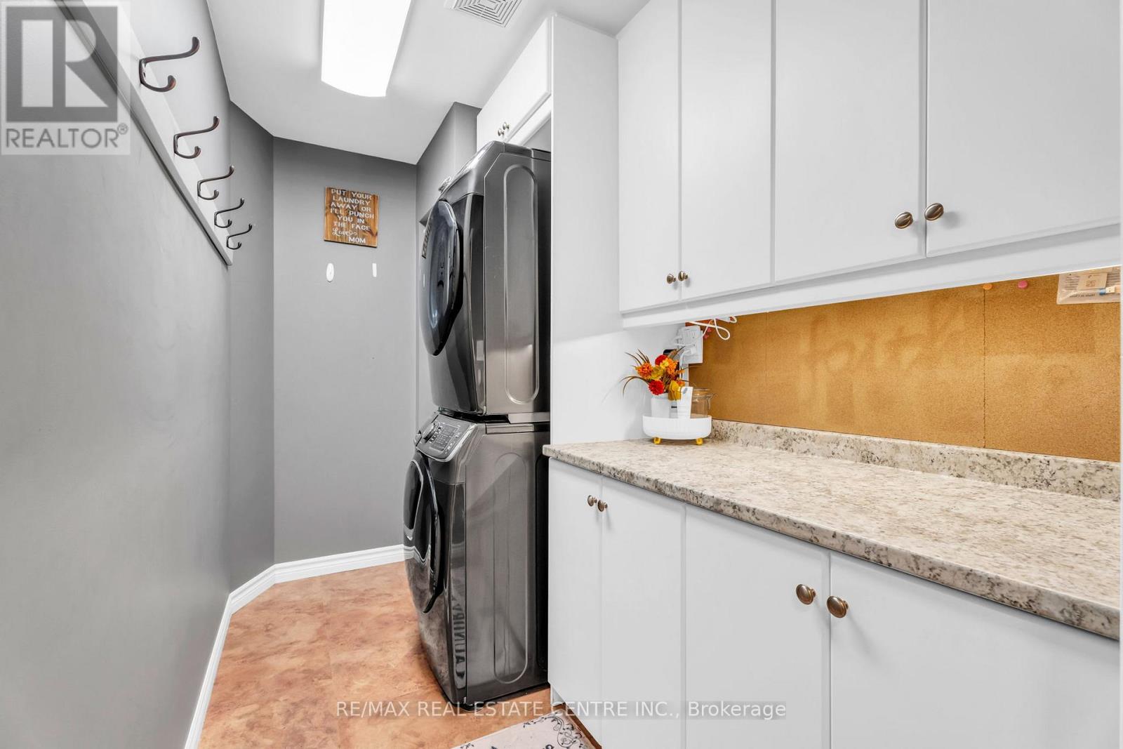 11 Chapman Road, Orangeville, Ontario  L9W 5C7 - Photo 19 - W13024142