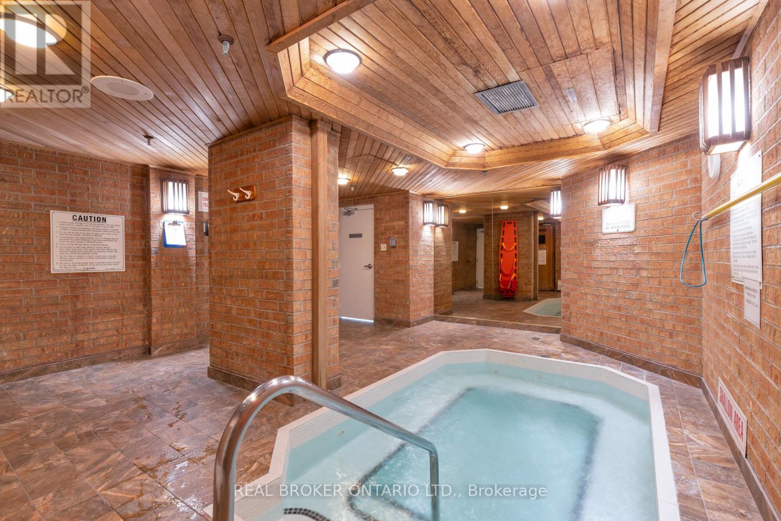 1601 - 3845 Lake Shore Boulevard W, Toronto, Ontario  M8W 4Y3 - Photo 26 - W13024194