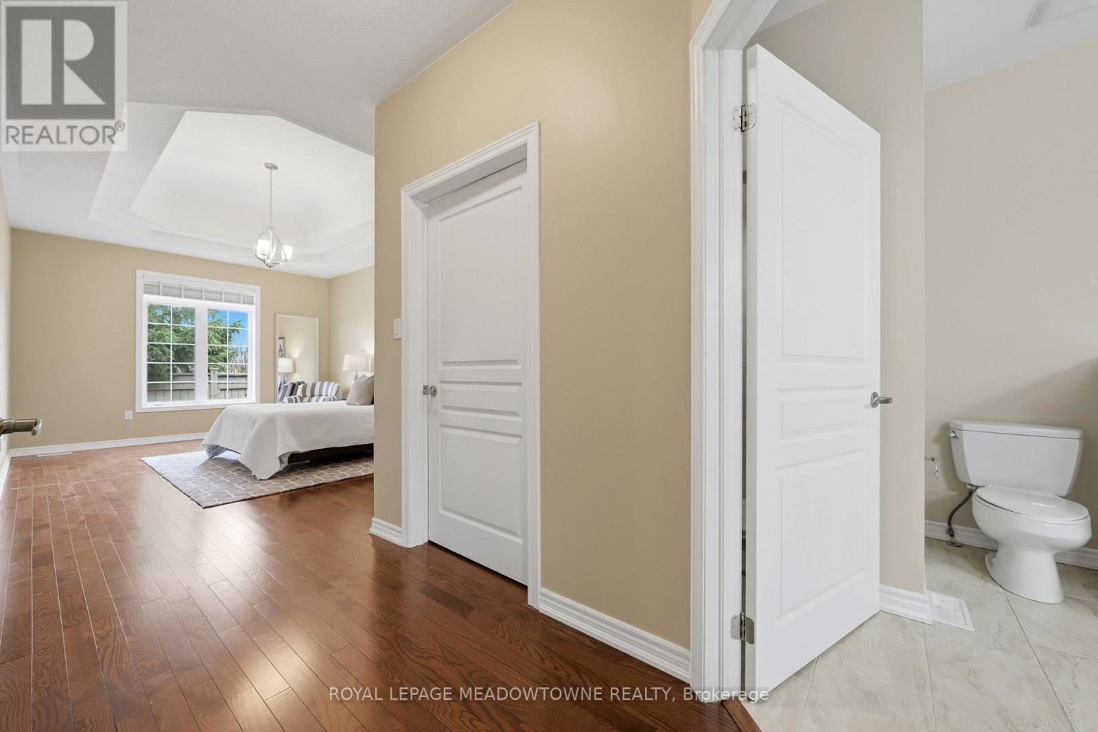 26 Garrison Square E, Halton Hills (Georgetown), Ontario  L7G 0B9 - Photo 26 - W13024206