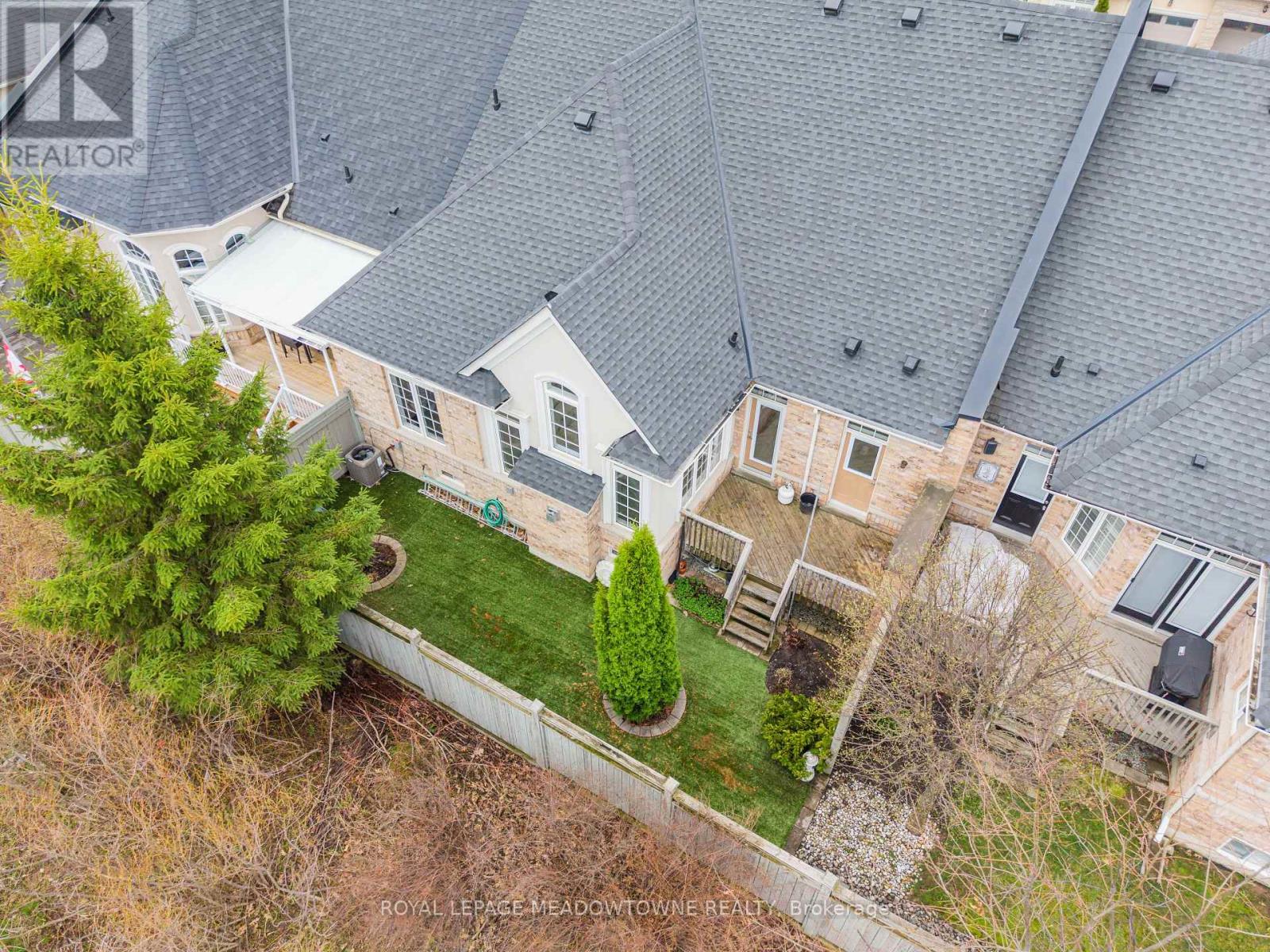 26 Garrison Square E, Halton Hills (Georgetown), Ontario  L7G 0B9 - Photo 46 - W13024206