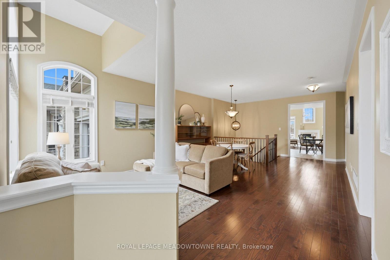 26 Garrison Square E, Halton Hills (Georgetown), Ontario  L7G 0B9 - Photo 6 - W13024206