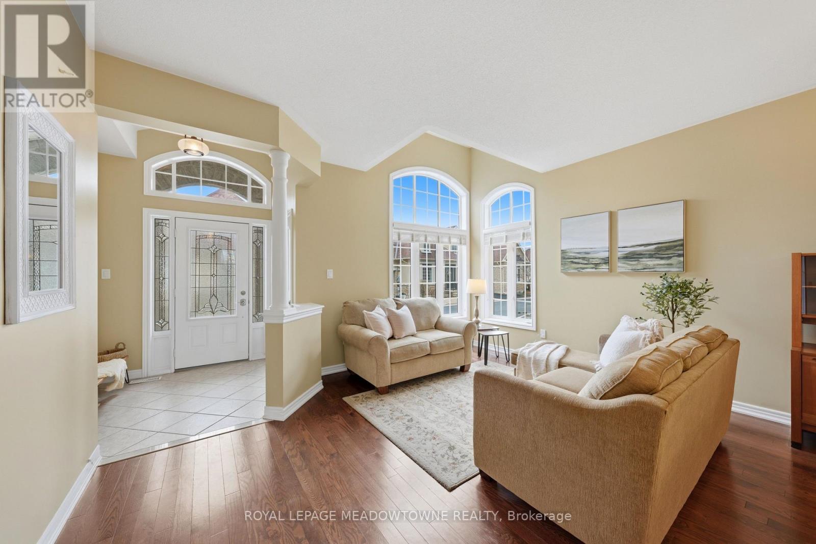 26 Garrison Square E, Halton Hills (Georgetown), Ontario  L7G 0B9 - Photo 7 - W13024206