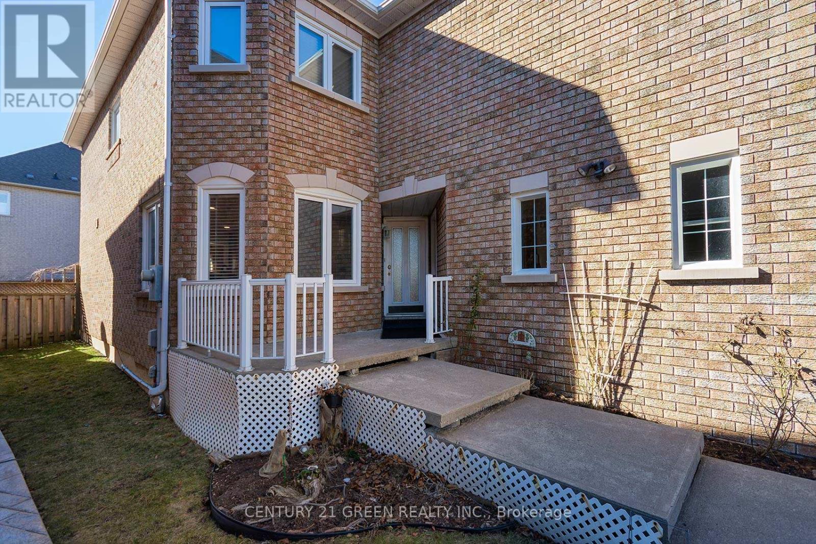 461 Nahani Way, Mississauga, Ontario  L4Z 3V7 - Photo 3 - W13024208