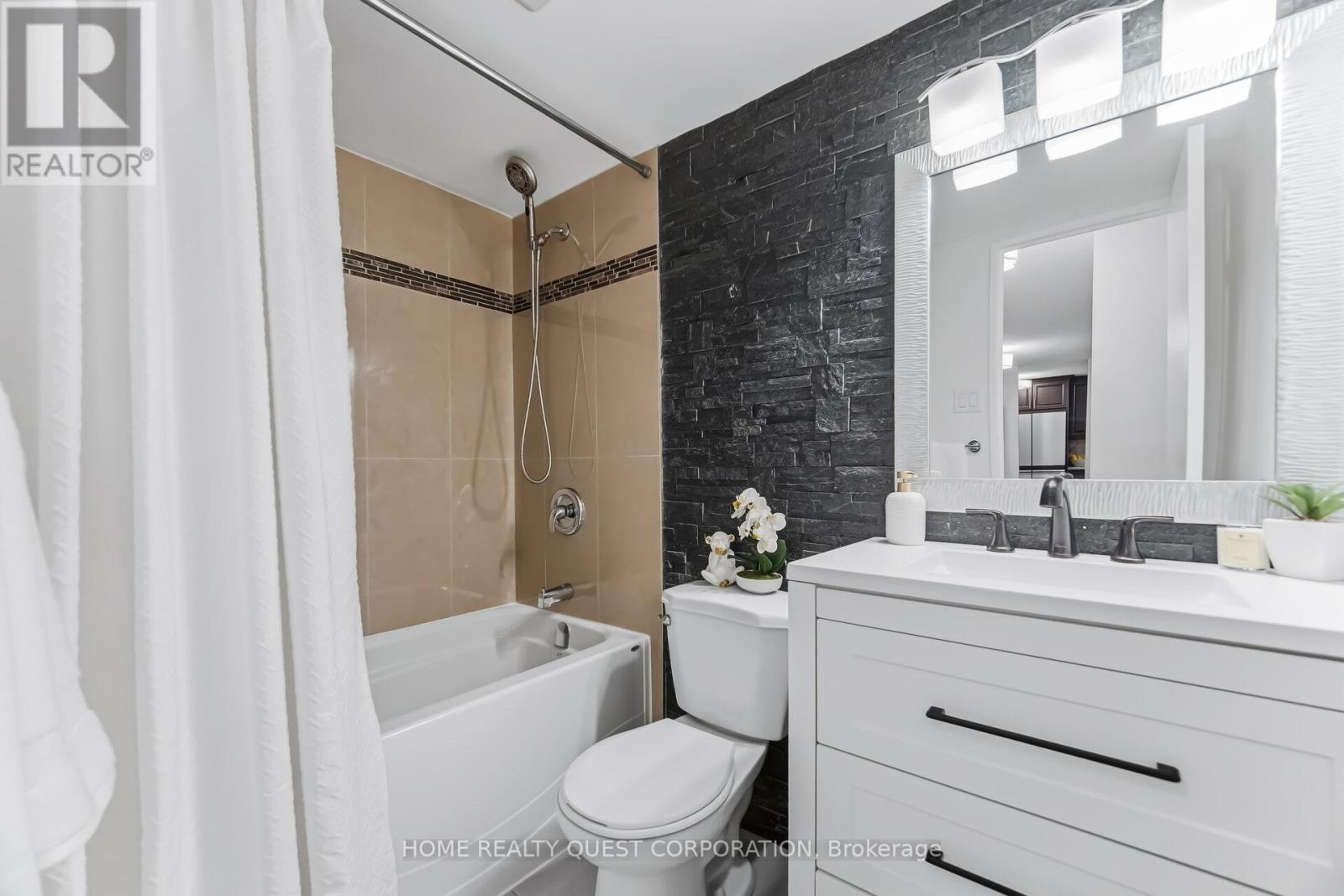 605 - 3120 Kirwin Avenue, Mississauga, Ontario  L5A 3R2 - Photo 23 - W13024220