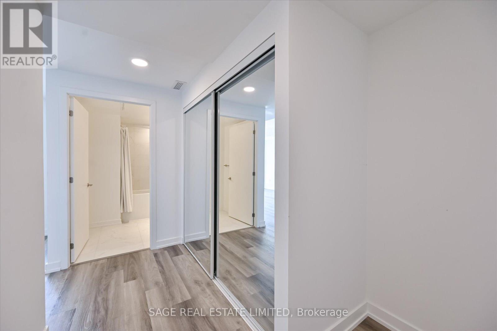 509 - 6 Chartwell Road, Toronto, Ontario  M8Z 4E8 - Photo 10 - W13024228