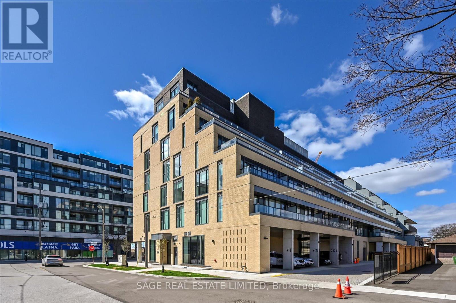 509 - 6 Chartwell Road, Toronto, Ontario  M8Z 4E8 - Photo 2 - W13024228