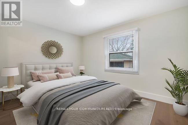 Main - 42 Lockerbie Avenue, Toronto, Ontario  M9N 3A2 - Photo 7 - W13024250