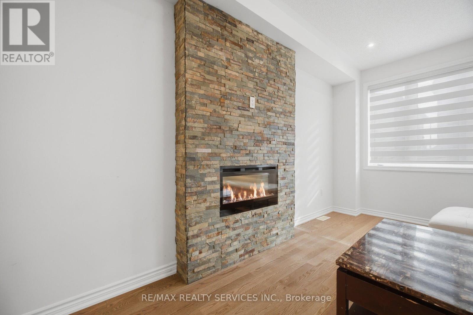 26 Gatherwood Terrace, Caledon, Ontario  L7C 4M5 - Photo 11 - W13024292