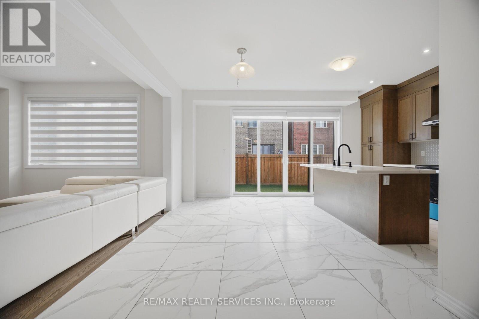 26 Gatherwood Terrace, Caledon, Ontario  L7C 4M5 - Photo 14 - W13024292