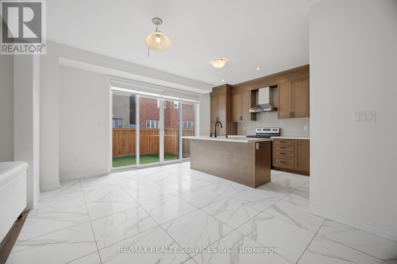 26 Gatherwood Terrace, Caledon, Ontario  L7C 4M5 - Photo 15 - W13024292