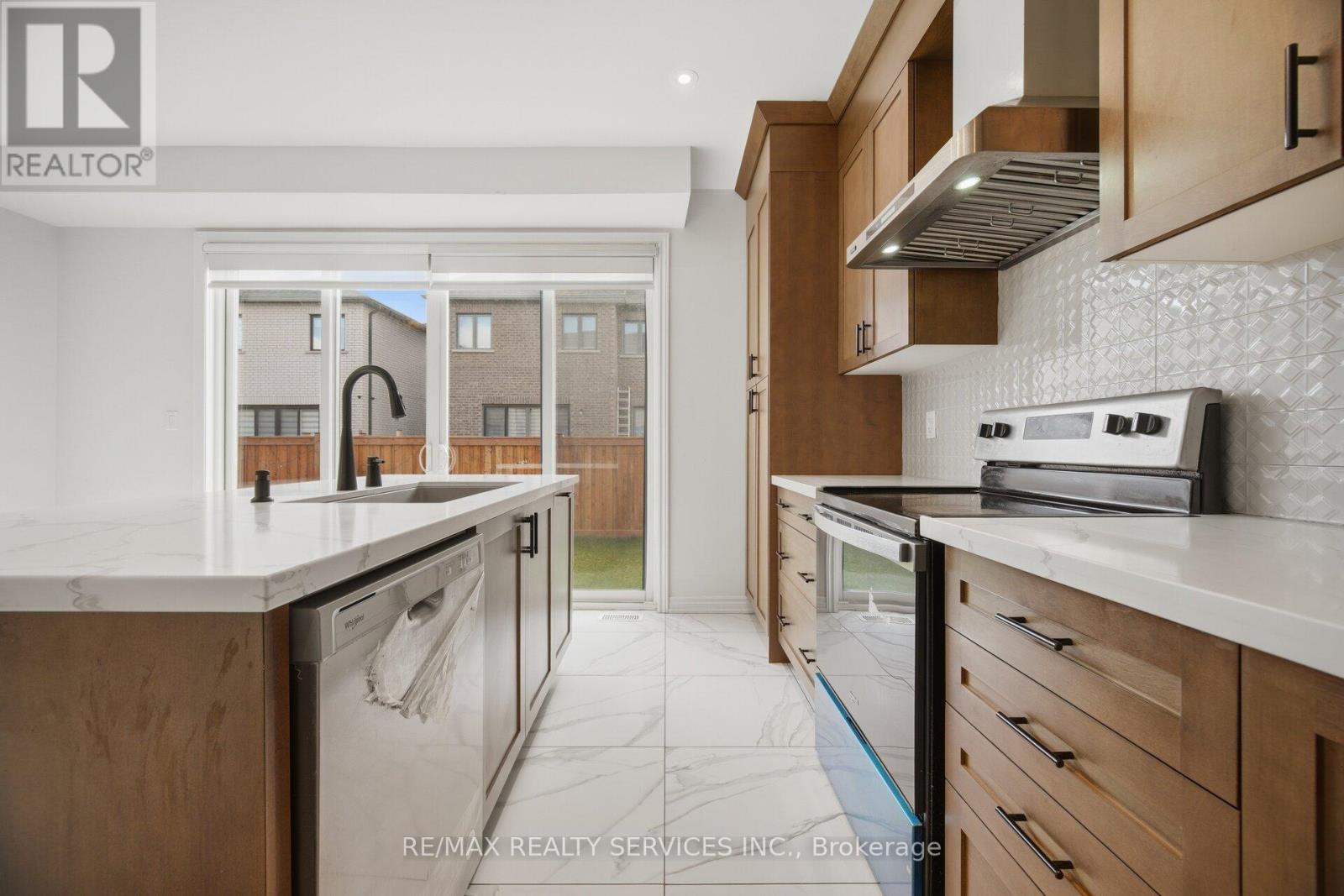 26 Gatherwood Terrace, Caledon, Ontario  L7C 4M5 - Photo 17 - W13024292