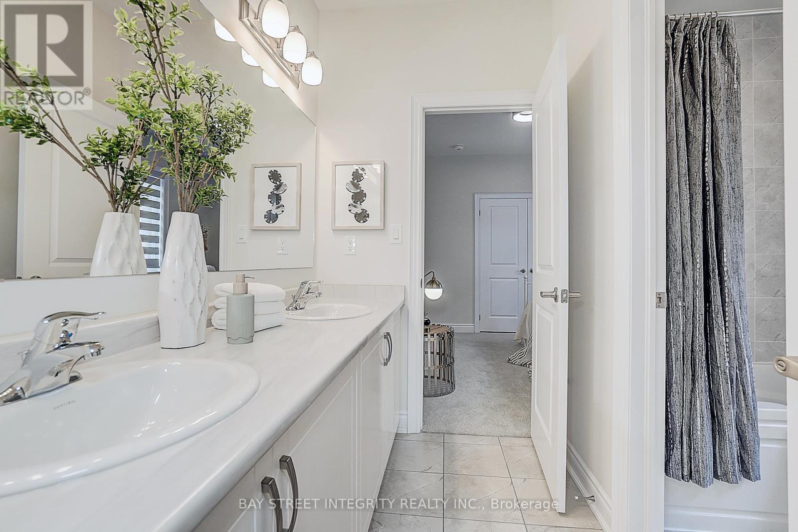 38 Settlers Road E, Oakville, Ontario  L6H 0Y8 - Photo 43 - W13024298