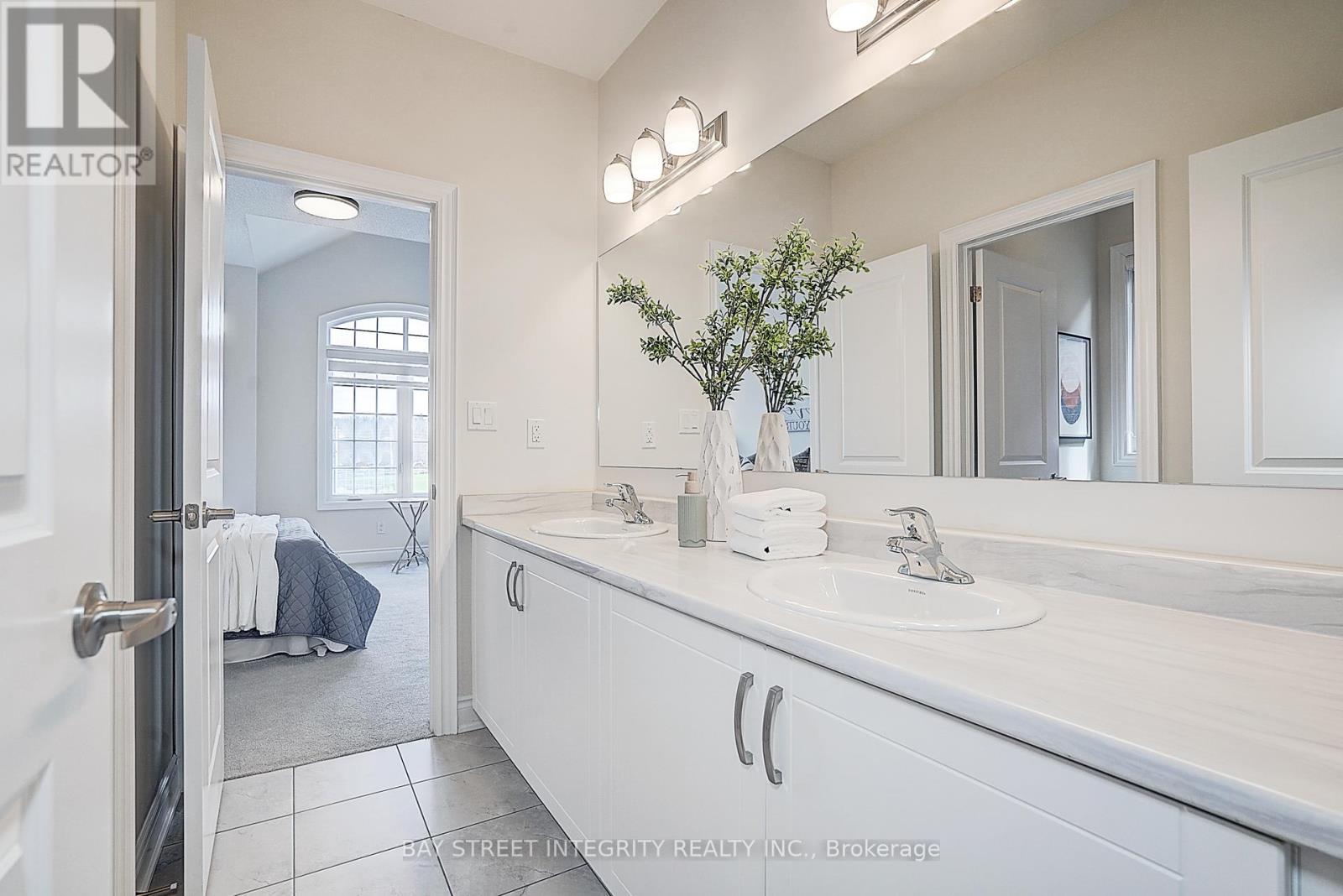 38 Settlers Road E, Oakville, Ontario  L6H 0Y8 - Photo 44 - W13024298