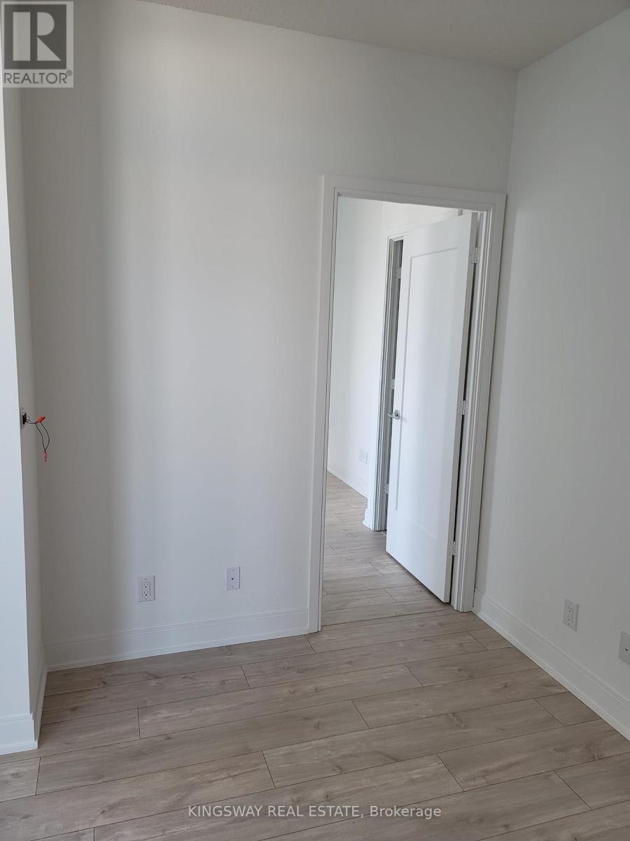 2108 - 70 Annie Craig Drive, Toronto, Ontario  M8V 0G2 - Photo 9 - W12902100