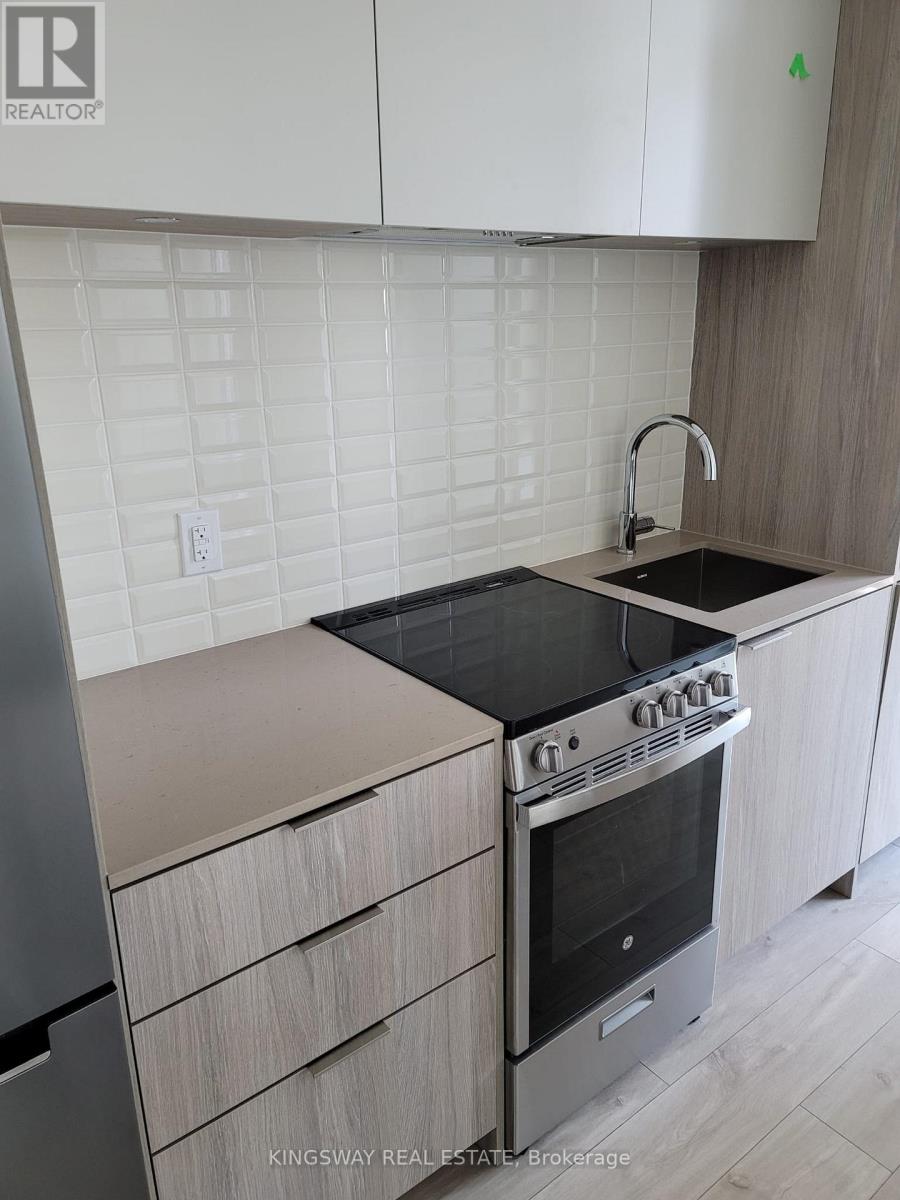 2108 - 70 Annie Craig Drive, Toronto, Ontario  M8V 0G2 - Photo 6 - W12902100