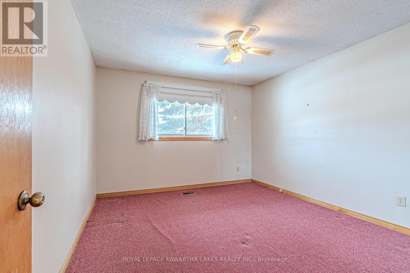 89 Angeline Street S, Kawartha Lakes, Ontario  K9V 3L4 - Photo 17 - X12615912