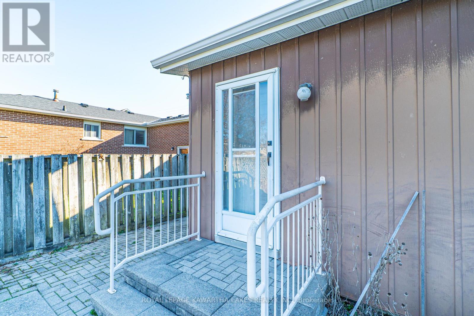 89 Angeline Street S, Kawartha Lakes, Ontario  K9V 3L4 - Photo 39 - X12615912