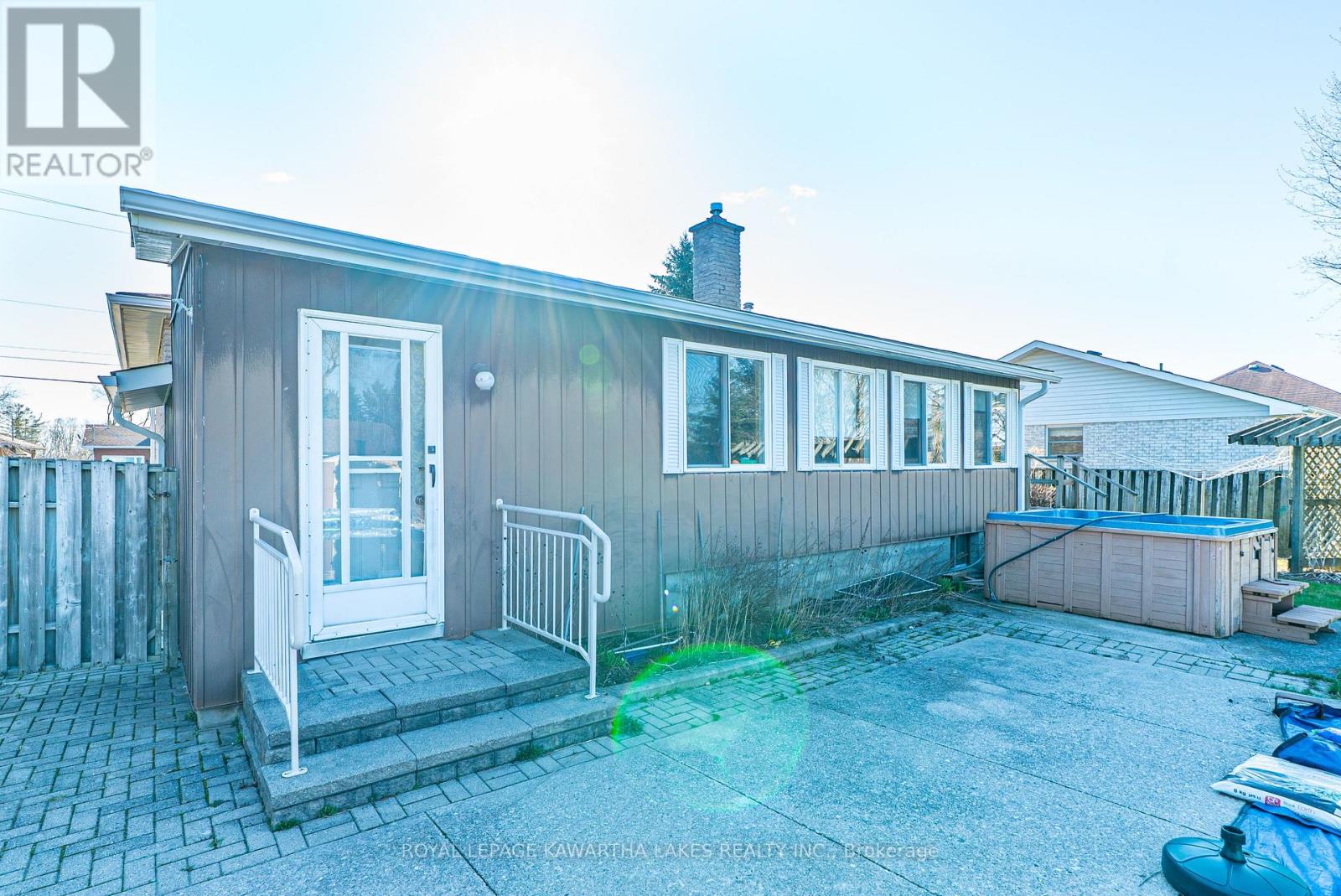 89 Angeline Street S, Kawartha Lakes, Ontario  K9V 3L4 - Photo 38 - X12615912