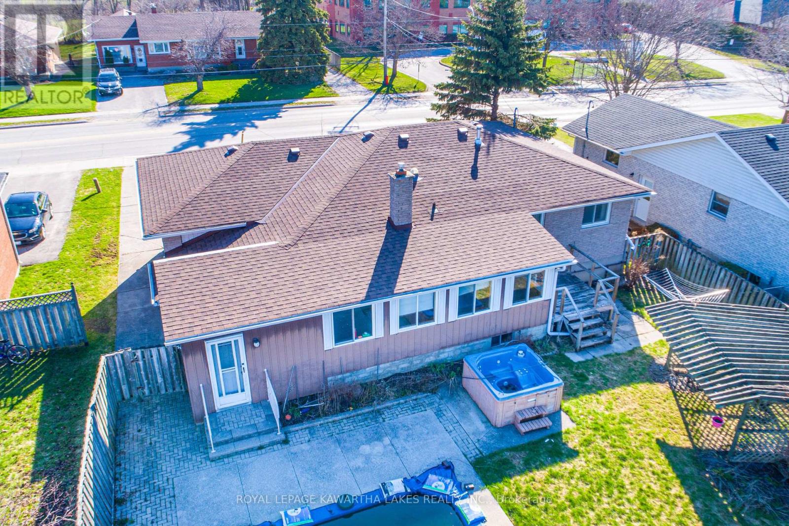 89 Angeline Street S, Kawartha Lakes, Ontario  K9V 3L4 - Photo 42 - X12615912