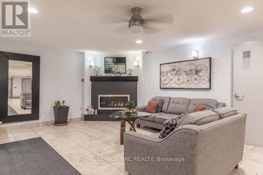 410 - 198 Scott Street, St. Catharines, Ontario  L2N 5T3 - Photo 4 - X13023986